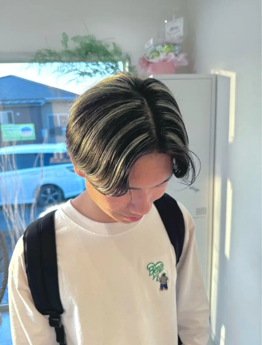 ショート カラー メンズ カット ヘアカラー マエダ シュンのヘアスタイル