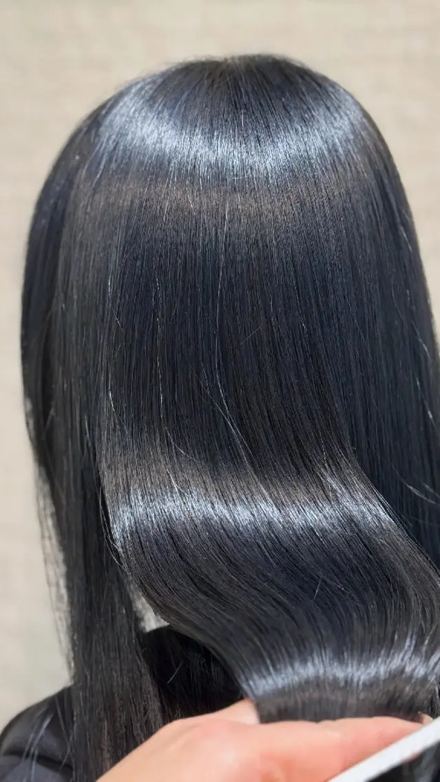 ロング トリートメント 酸熱トリートメント カット ヘアカラー トリートメント 鈴木 さやかのヘアスタイル