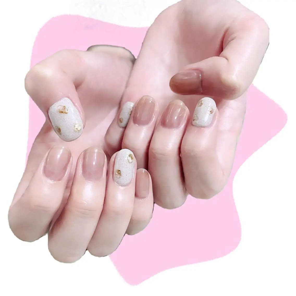 ネイル オーロラネイル 桜ネイル 氷ネイル・うるうるネイル 韓国ネイル マグネットネイル VOLLMOND nailのネイルデザイン