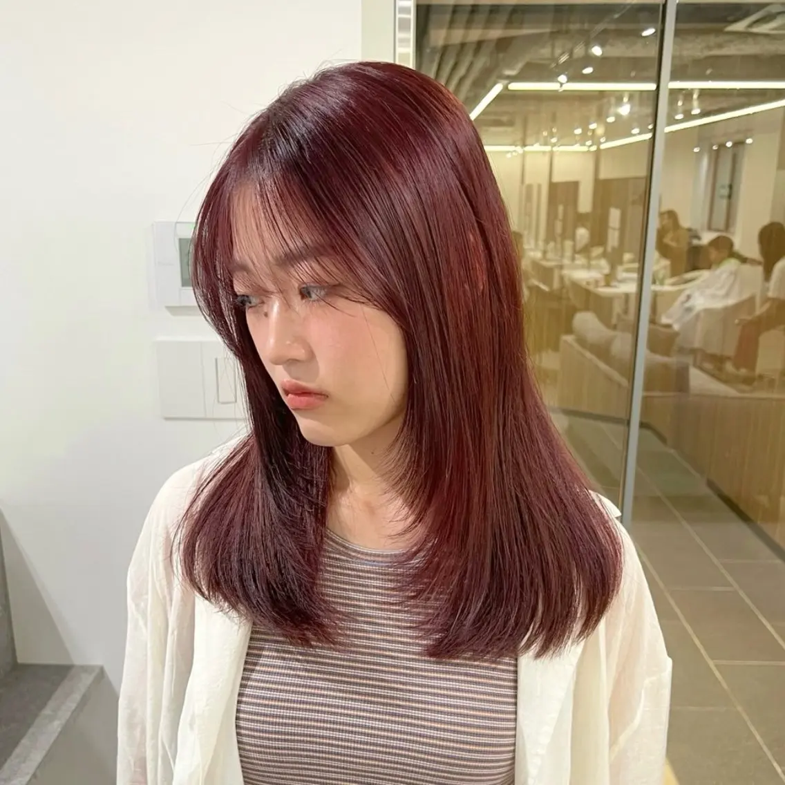 ロング カラー ブリーチ レイヤーカット ナチュラルヘア/ 似合わせ/三宅 昌太のヘアスタイル