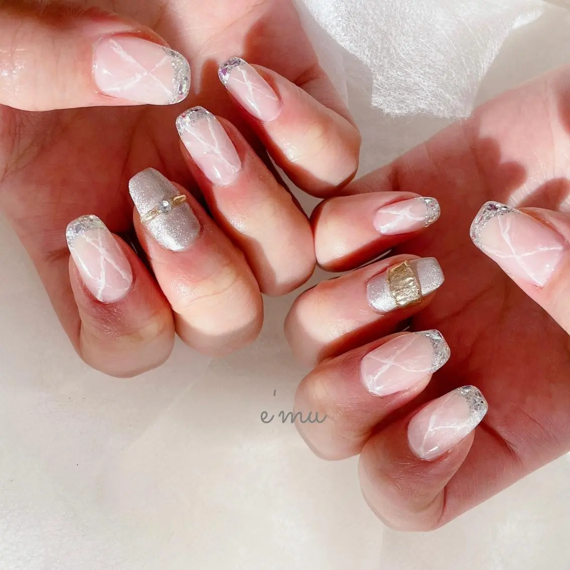 ネイル フレンチネイル ガラスフレンチ nail salon e'mu💐のネイルデザイン