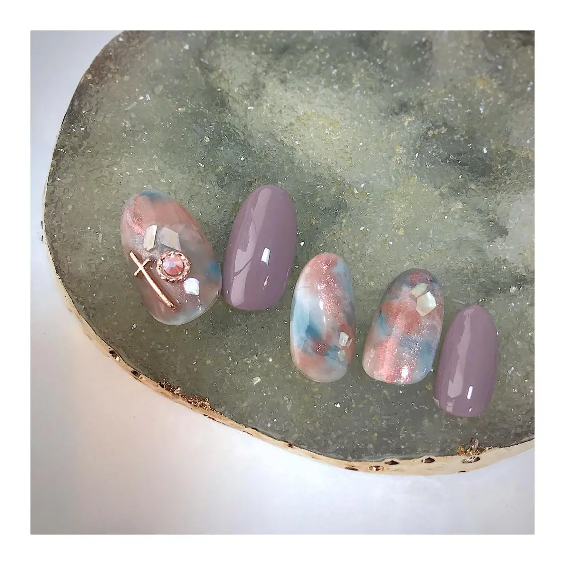 ネイル doux nailのネイルデザイン