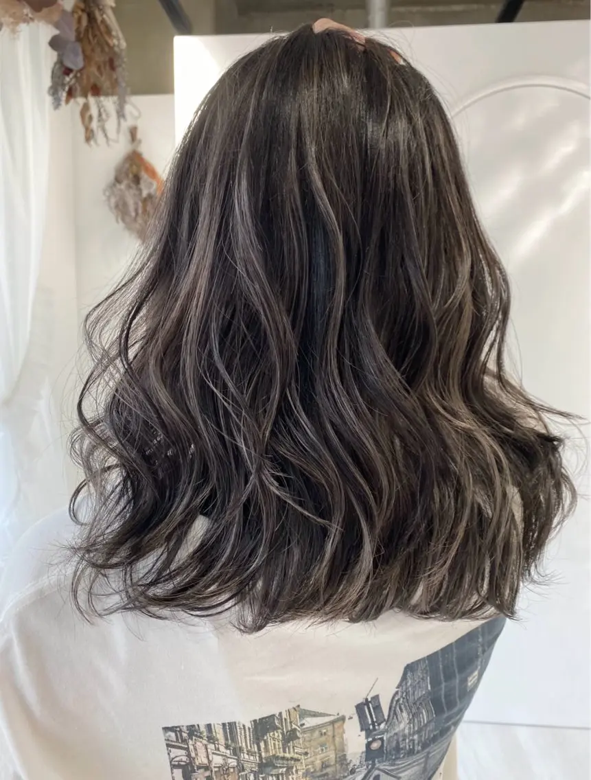 セミロング れい|髪質改善| カラー|高槻|大阪のヘアスタイル