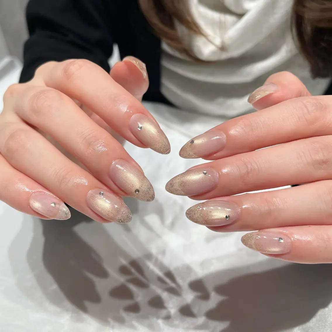 ネイル リスブラン HINARIのネイルデザイン