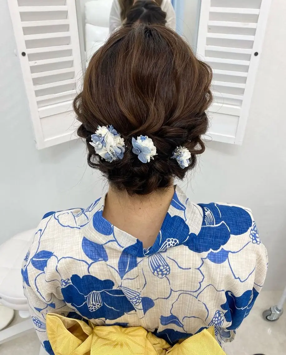 〈土日10時​〜​16時限定🎀〉ヘアセット全般♡ "電話での受付"限定メニュー！の写真