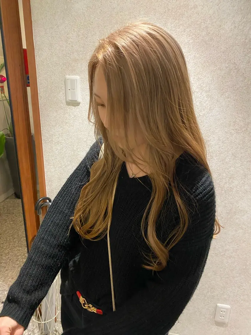 ✨学生限定✨ケアブリーチ+アディクシーカラーの写真
