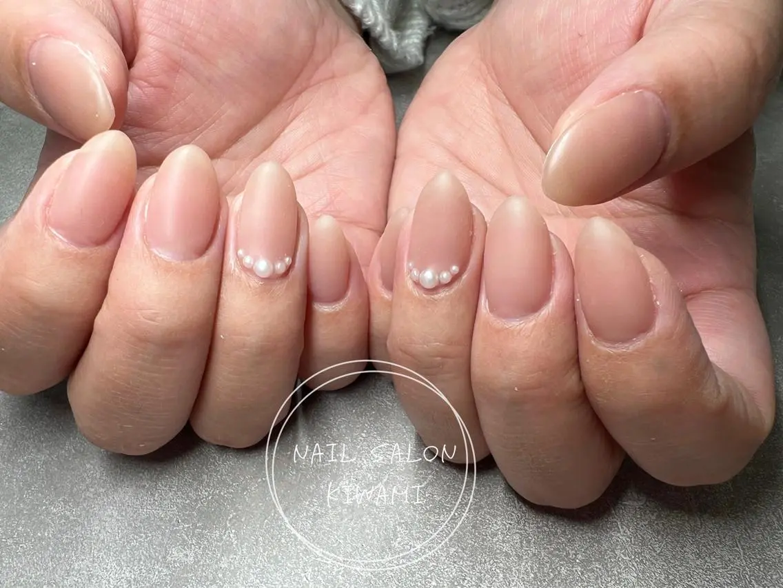 ネイル NaiI Salon KIWAMIの眉毛・アイブロウイメージ