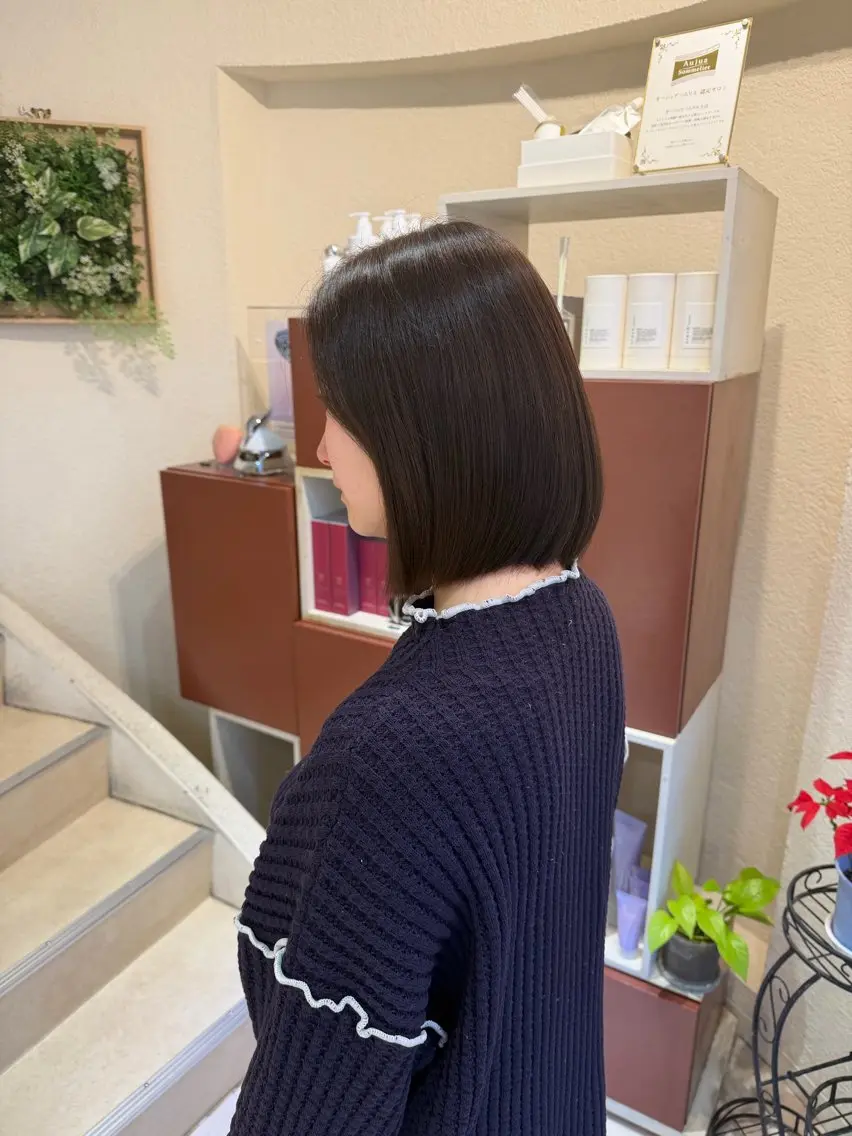 ミディアム トリートメント カット ヘアカラー トリートメント 吉川沙知 /ナチュラルカラーのヘアスタイル