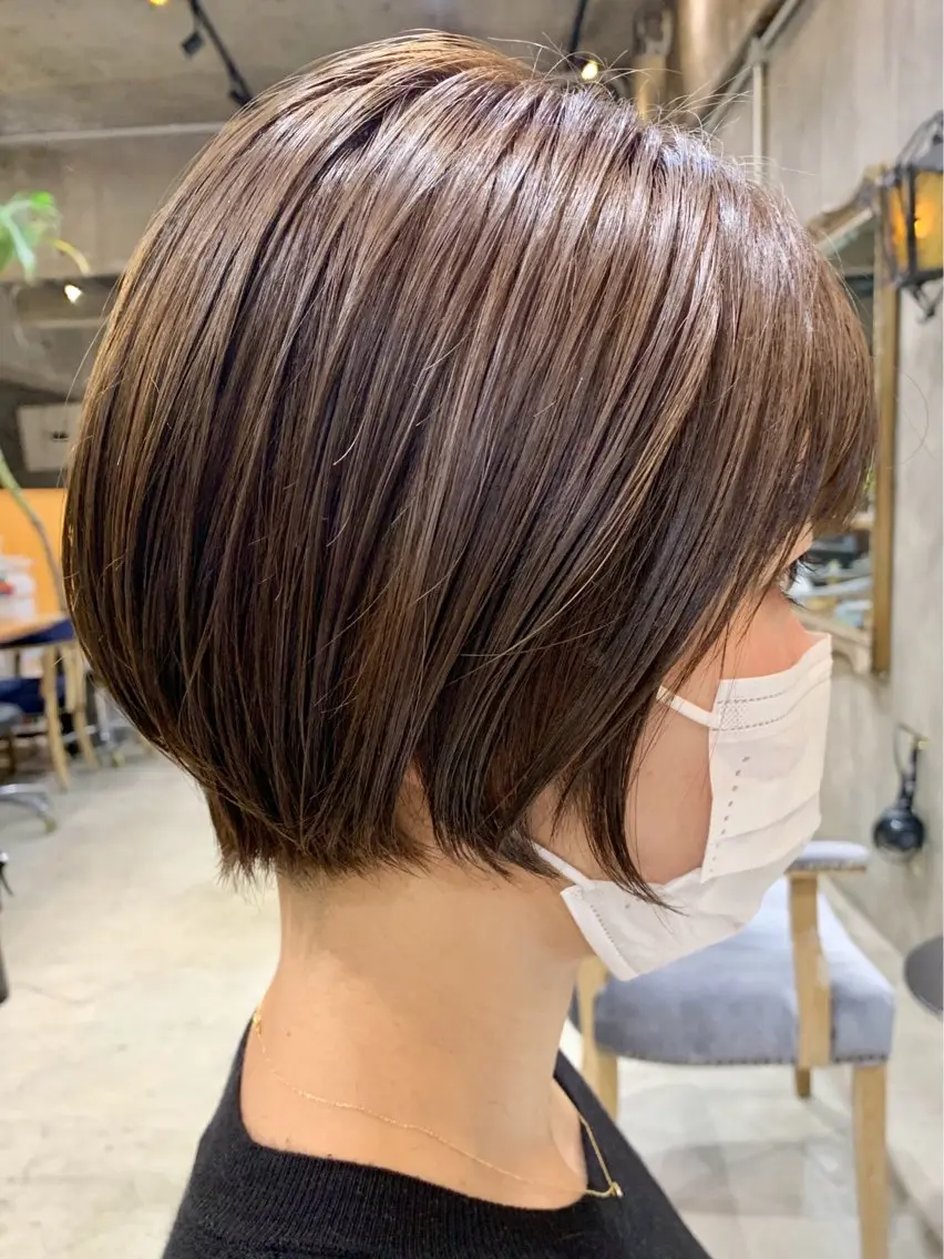ショート カラー パーマ ヘアアレンジ くびれレイヤー/艶 カラー　MADOKAのヘアスタイル