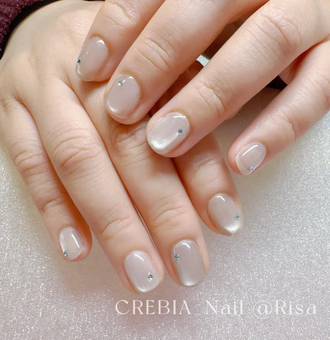 ネイル 水色 マグネットネイル ストーンネイル ハンドネイル CREBIA Nailのネイルデザイン