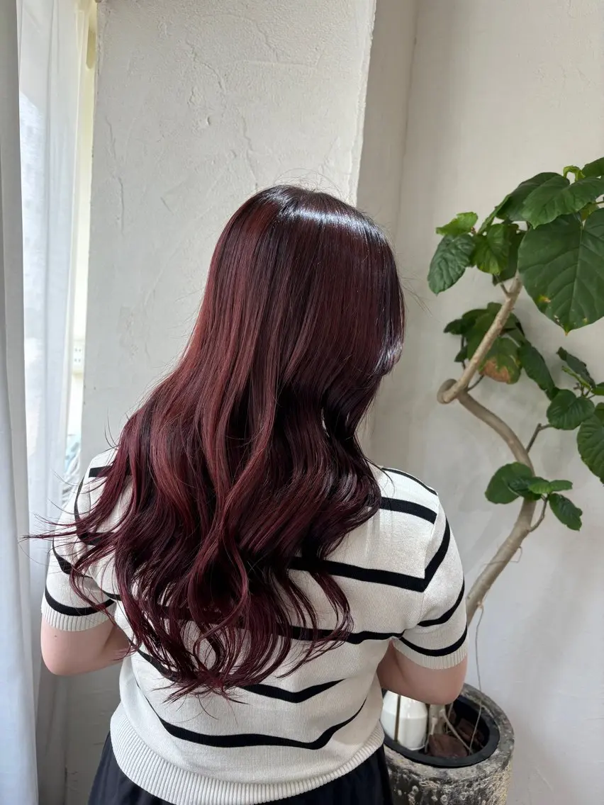 ロング カラー 津村 優明のヘアスタイル