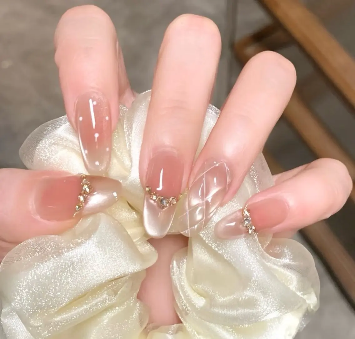 ネイル ハンドネイル Pure&Rich Nailのネイルデザイン