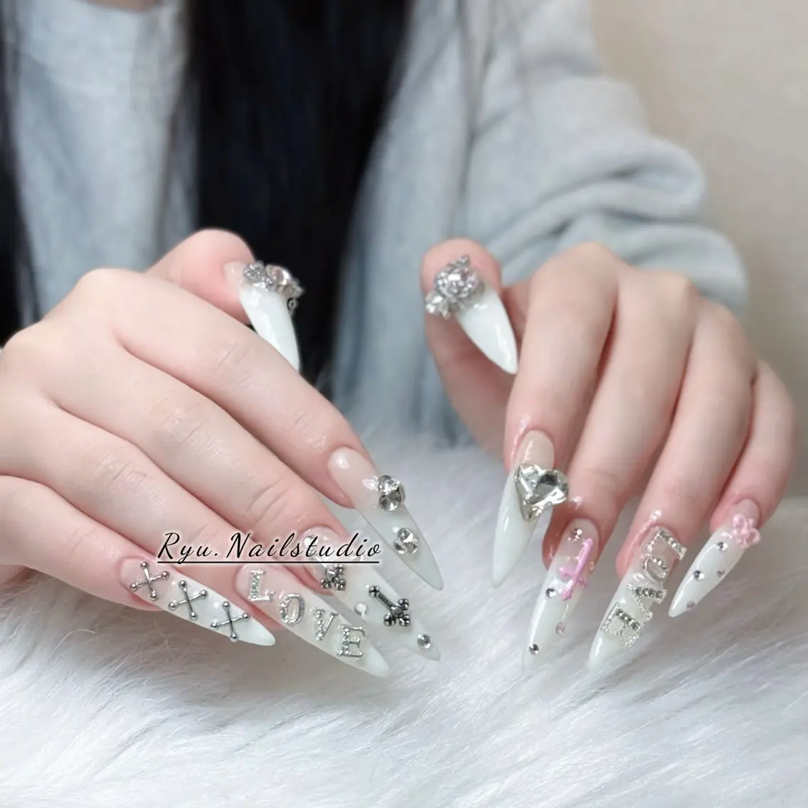 ネイル アートネイル ジェルネイル キラキラネイル ミラーネイル ニュアンスネイル ハンドネイル Ryu nail studioのネイルデザイン