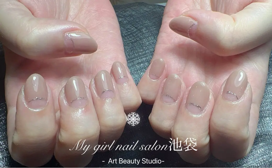 ネイル チークネイル 長さ出し フレンチネイル ジェルネイル キラキラネイル My Girl nailsalonのネイルデザイン