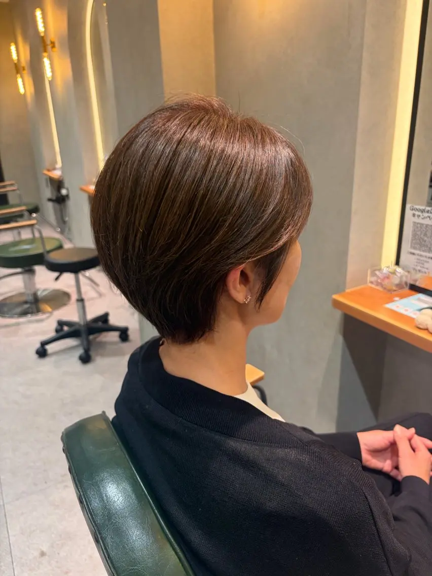 ショート カラー ショートボブ ベージュカラー 透明感カラー ボブ ショートヘア カット ヘアカラー 平井 亜未のヘアスタイル