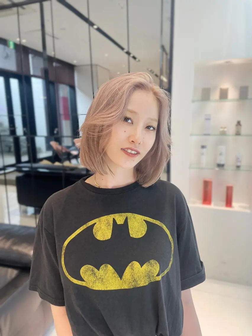 ミディアム カラー ベージュカラー 【韓国❤️海外ヘア】 AYAKAのヘアスタイル