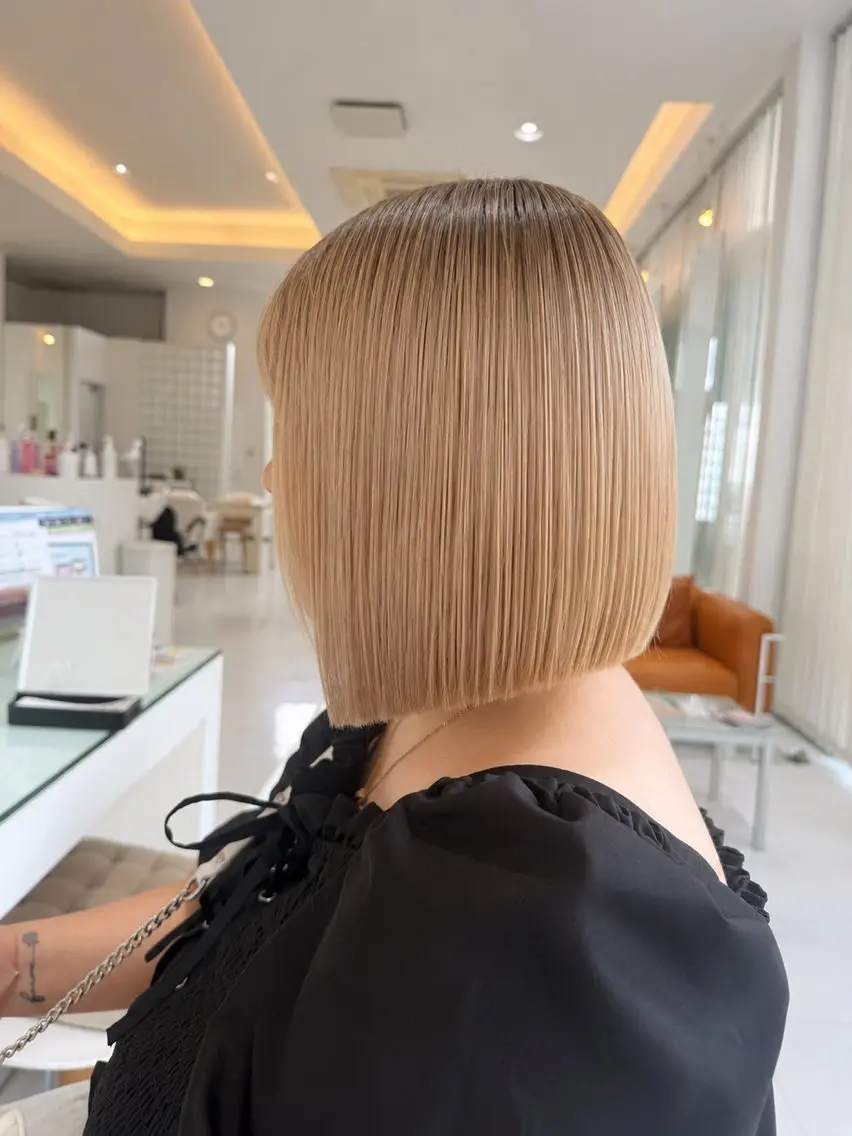 ミディアム カラー カット ヘアカラー トリートメント 佐々木 麻衣のヘアスタイル