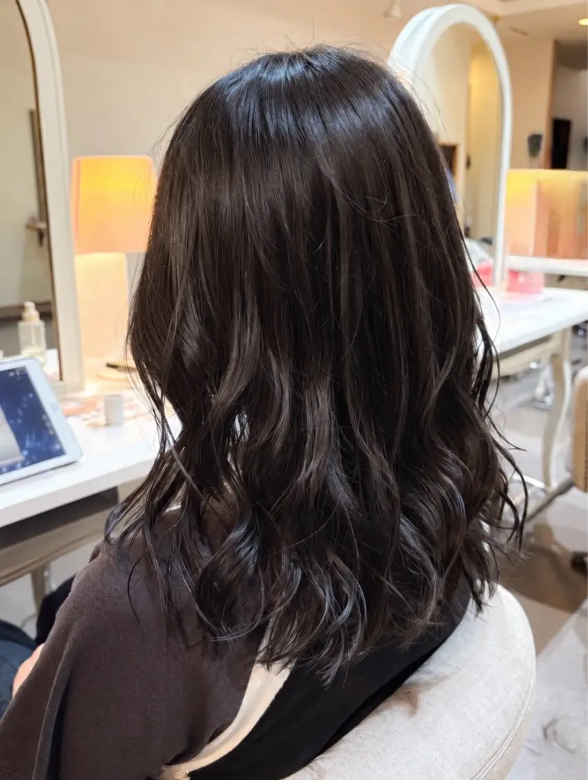 セミロング 石平 暖のヘアスタイル