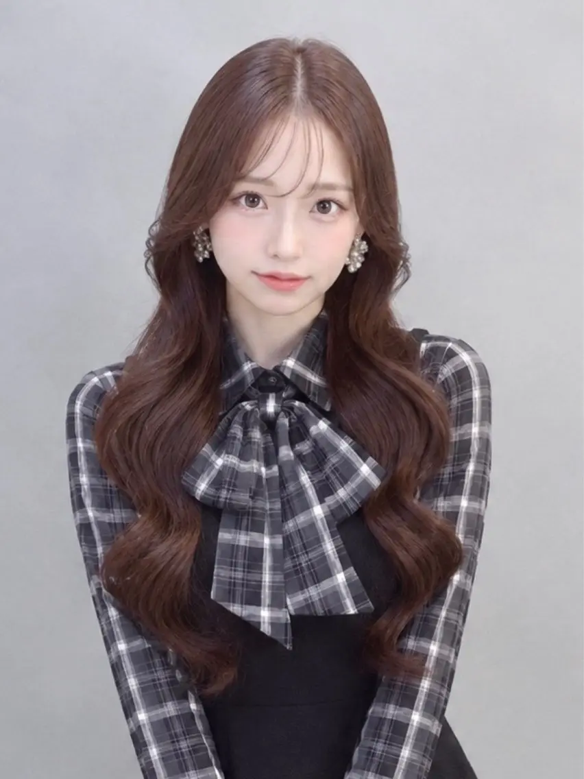 ロング カラー ブラウンカラー チョコレートブラウン ヘアカラー トリートメント girly上品ヘア 🎀／ベージュikuのヘアスタイル