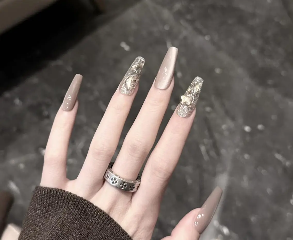 ネイル ハンドネイル ハンドケア 🍑 momo_nailのネイルデザイン