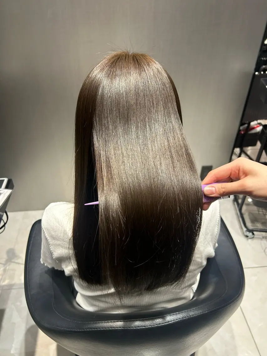ロング カラー ヘアカラー 中村 夢咲のヘアスタイル