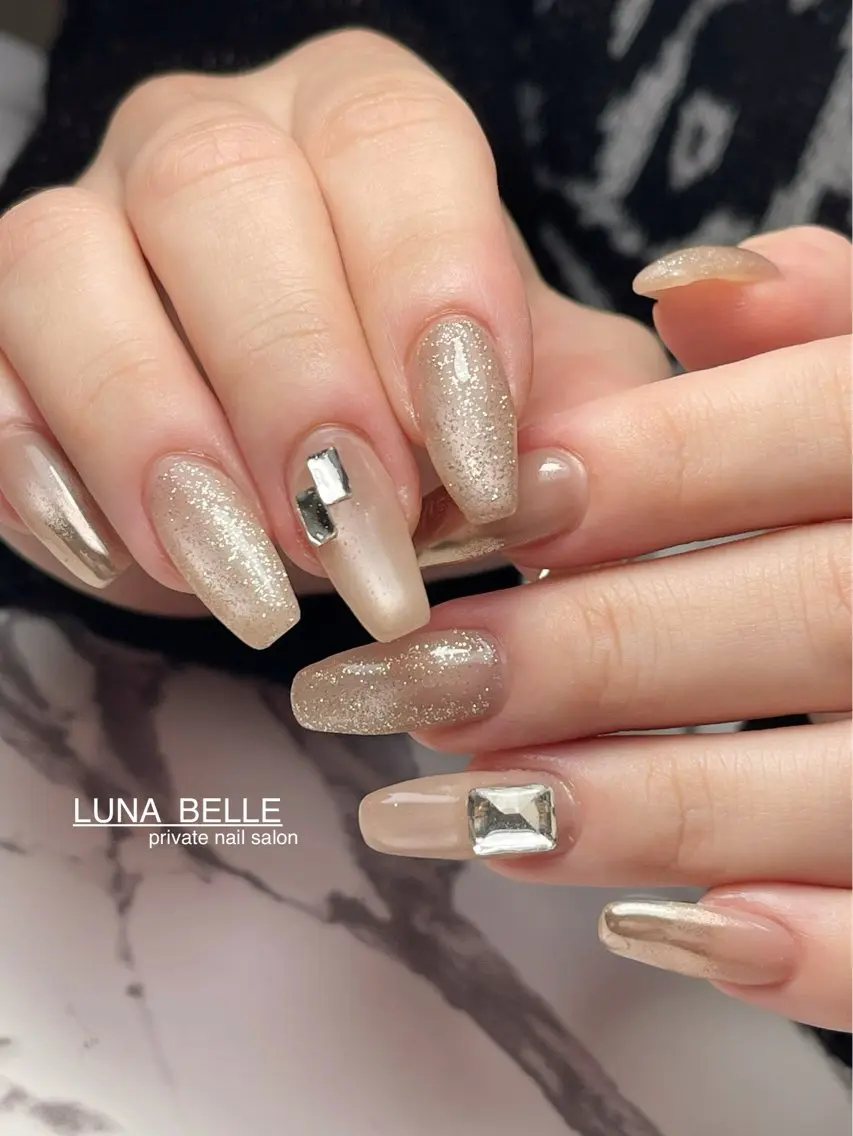 ネイル フラッシュネイル マグネットネイル ミラーネイル ハンドネイル LUNA BELLEのネイルデザイン