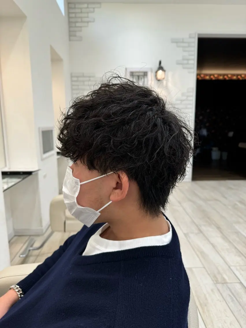 パーマ メンズ メンズパーマ メンズカットパーマ 伊藤瑠星のヘアスタイル