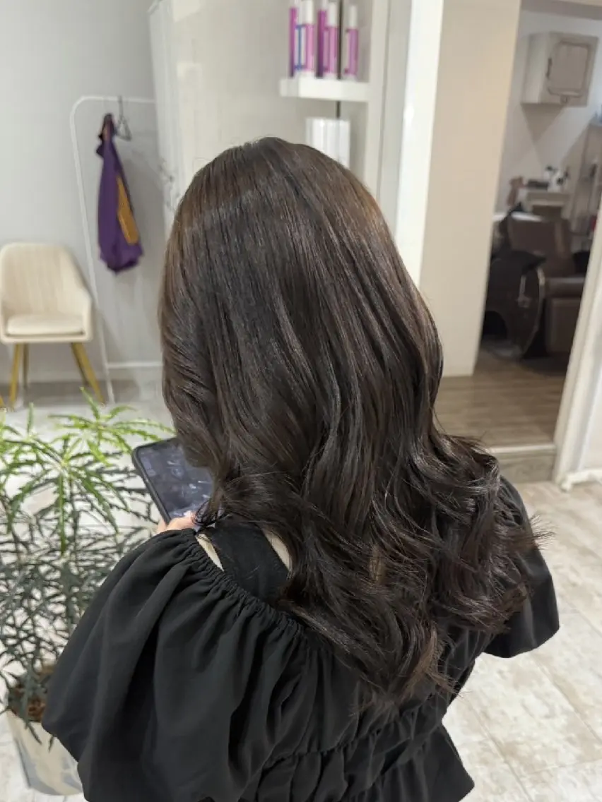 ロング カラー ヘアカラー トリートメント piLLon 心斎橋のヘアスタイル