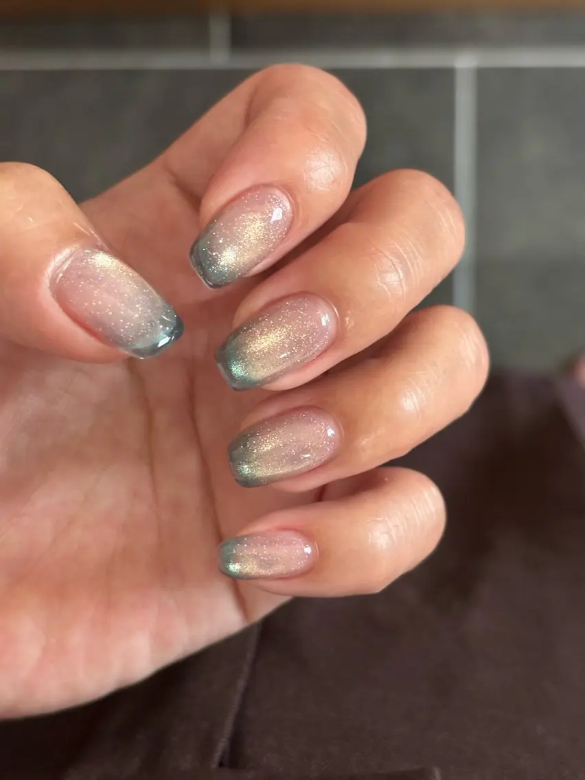 ネイル フラッシュネイル フラッシュマグ グラデーション マグネットネイル ハンドネイル Solo nail -ソロネイル-のネイルデザイン