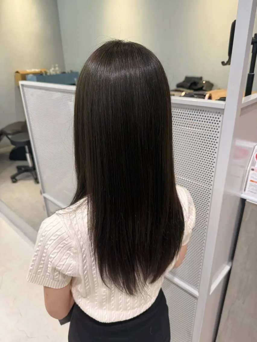 カラー 辻岡 悠稀のヘアスタイル