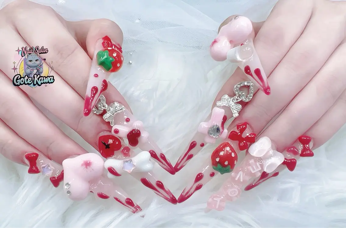 ネイル アートネイル キラキラネイル スカルプネイル Gote Kawa nail salonのネイルデザイン
