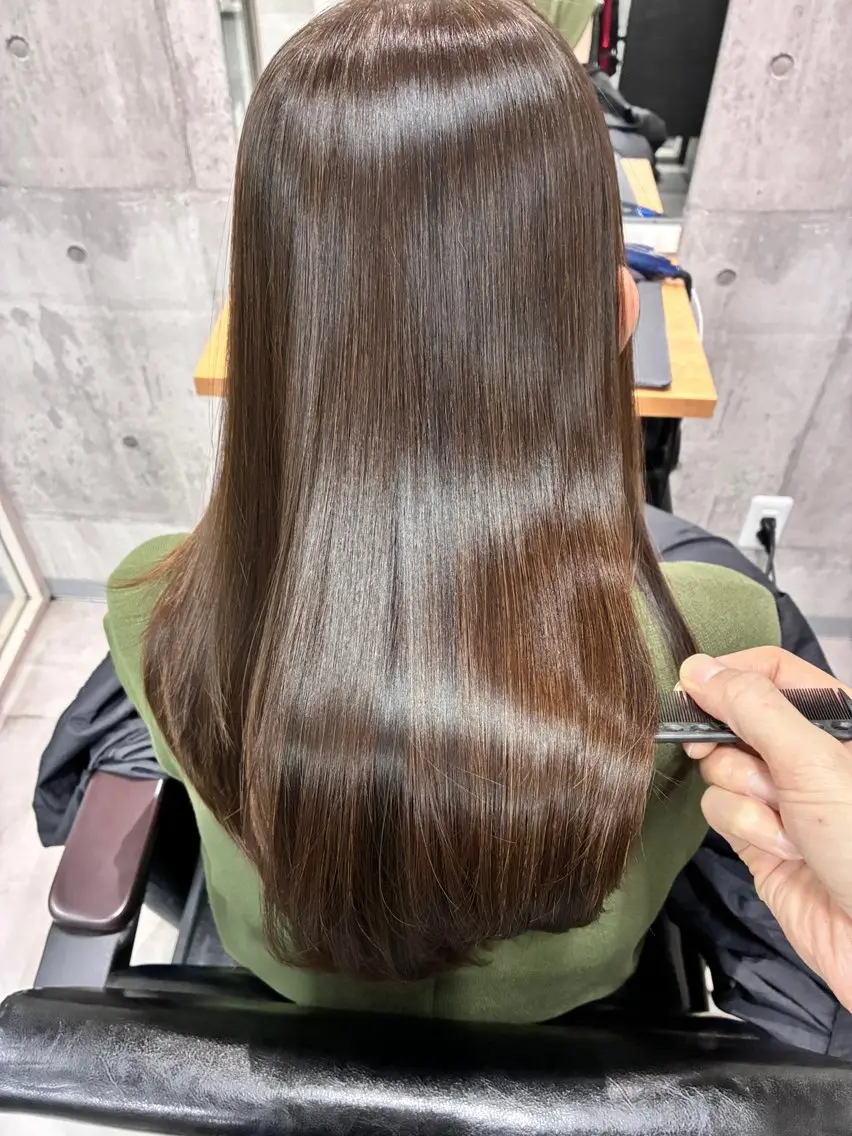 セミロング newi ナカノのヘアスタイル