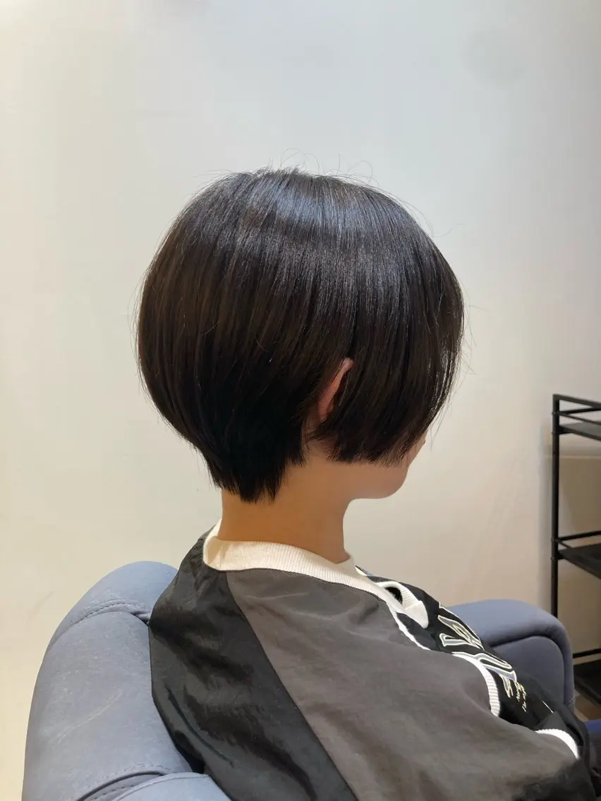 ショート ショートボブ ボブ ショートヘア ピンクカラー🎀 米津 美佑のヘアスタイル