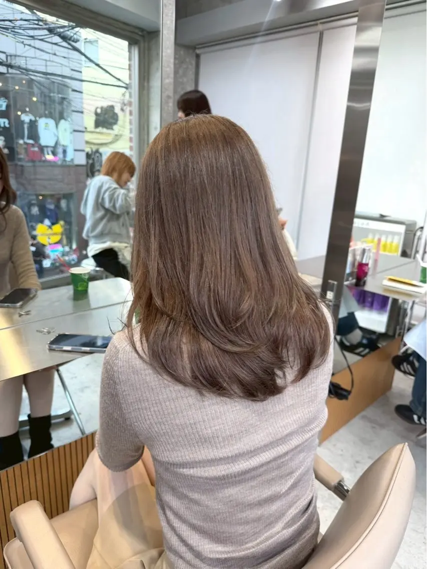 ロング カラー ブラウンカラー 🫧透明感カラー/ cinq/ゆり🌺のヘアスタイル