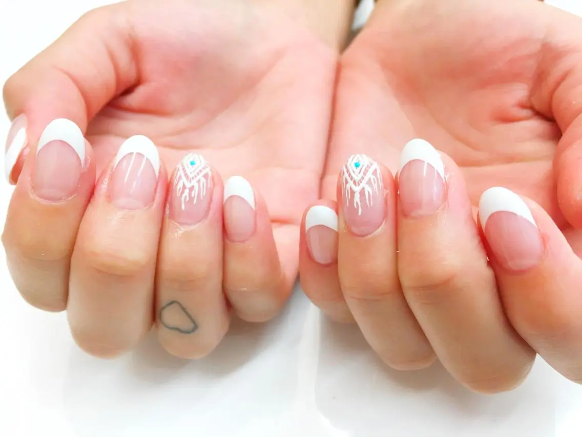 【HAND】フレンチorカラーグラデーションの写真