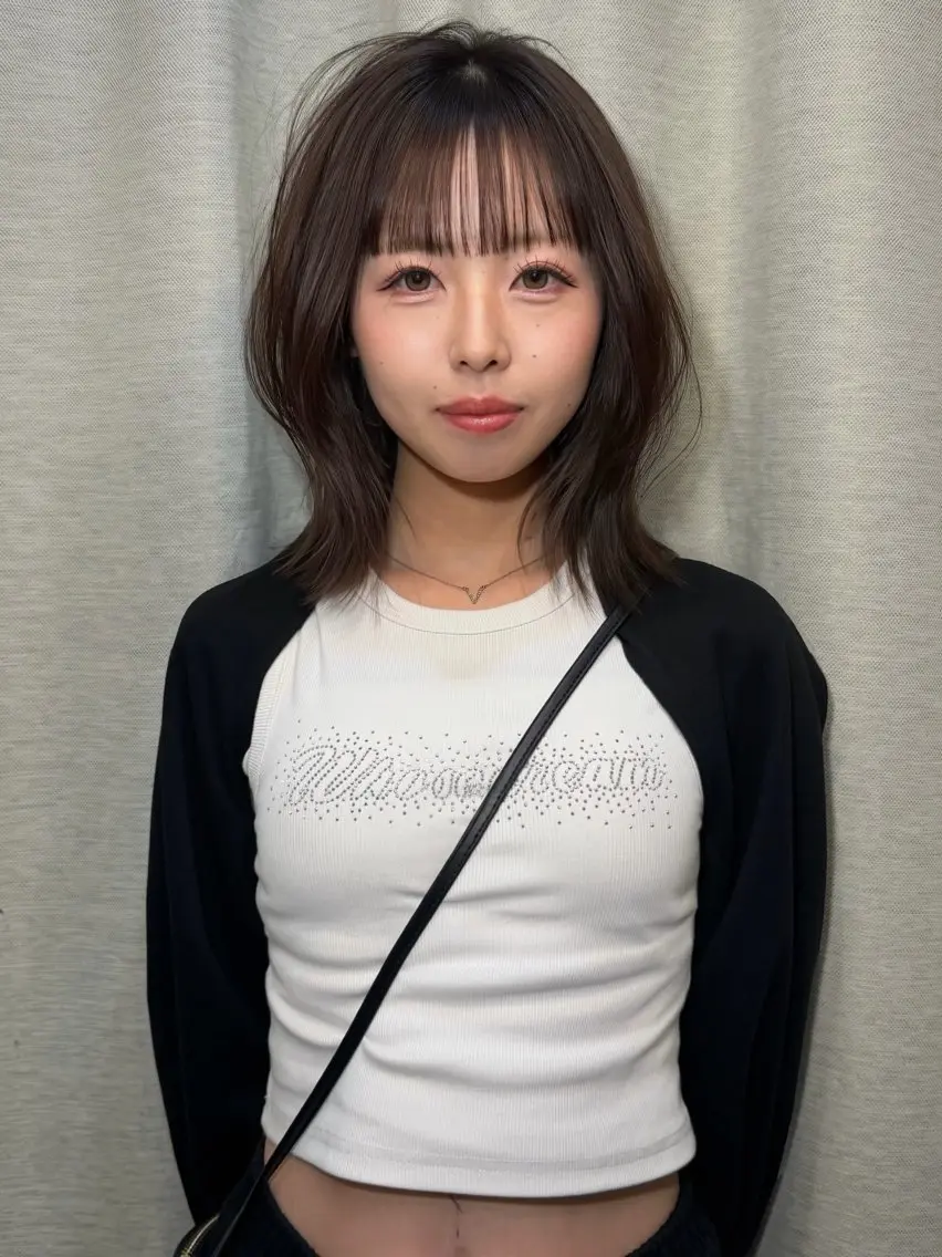 ミディアム カラー カット ヘアカラー モデル様募集中 🦴harunaのヘアスタイル