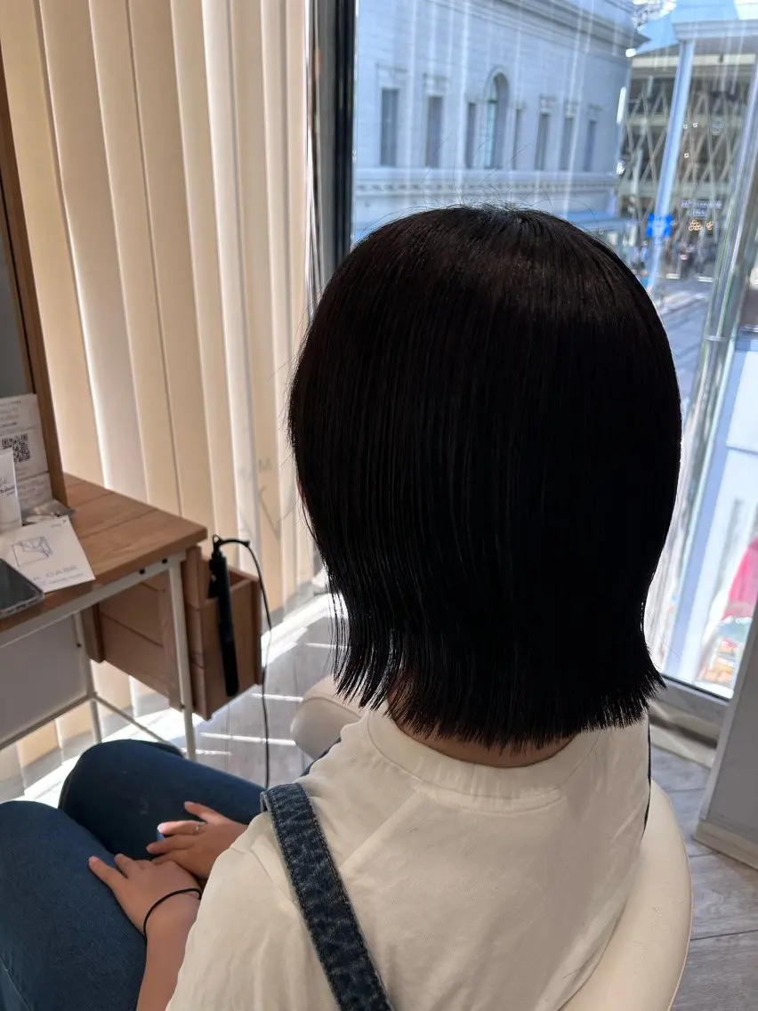 ミディアム カット ヘアカラー トリートメント 蓮池 愛海のヘアスタイル