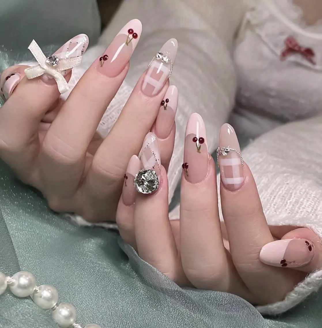 ネイル ハンドネイル Pure&Rich Nailのネイルデザイン