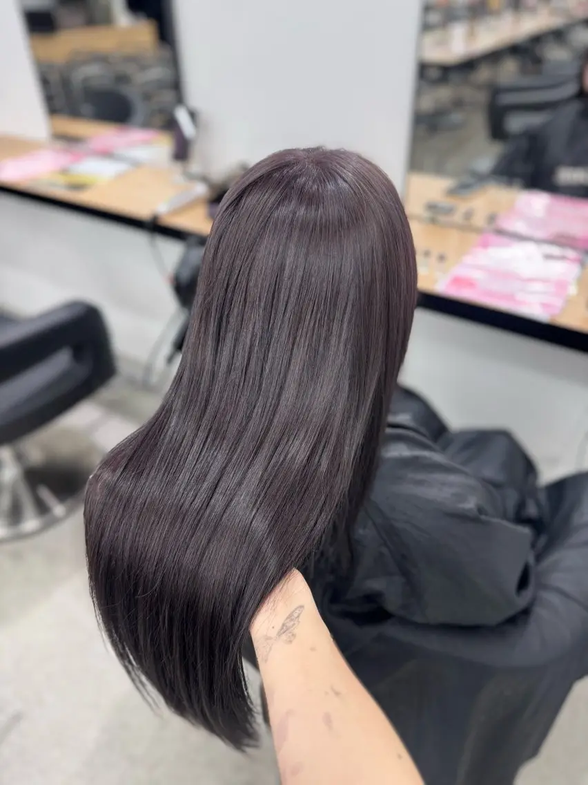 セミロング カラー ヘアアレンジ カット ヘアカラー トリートメント ヘアセット 🤍淡色ピンク&ラベ ンダーYUKI🤍のヘアスタイル