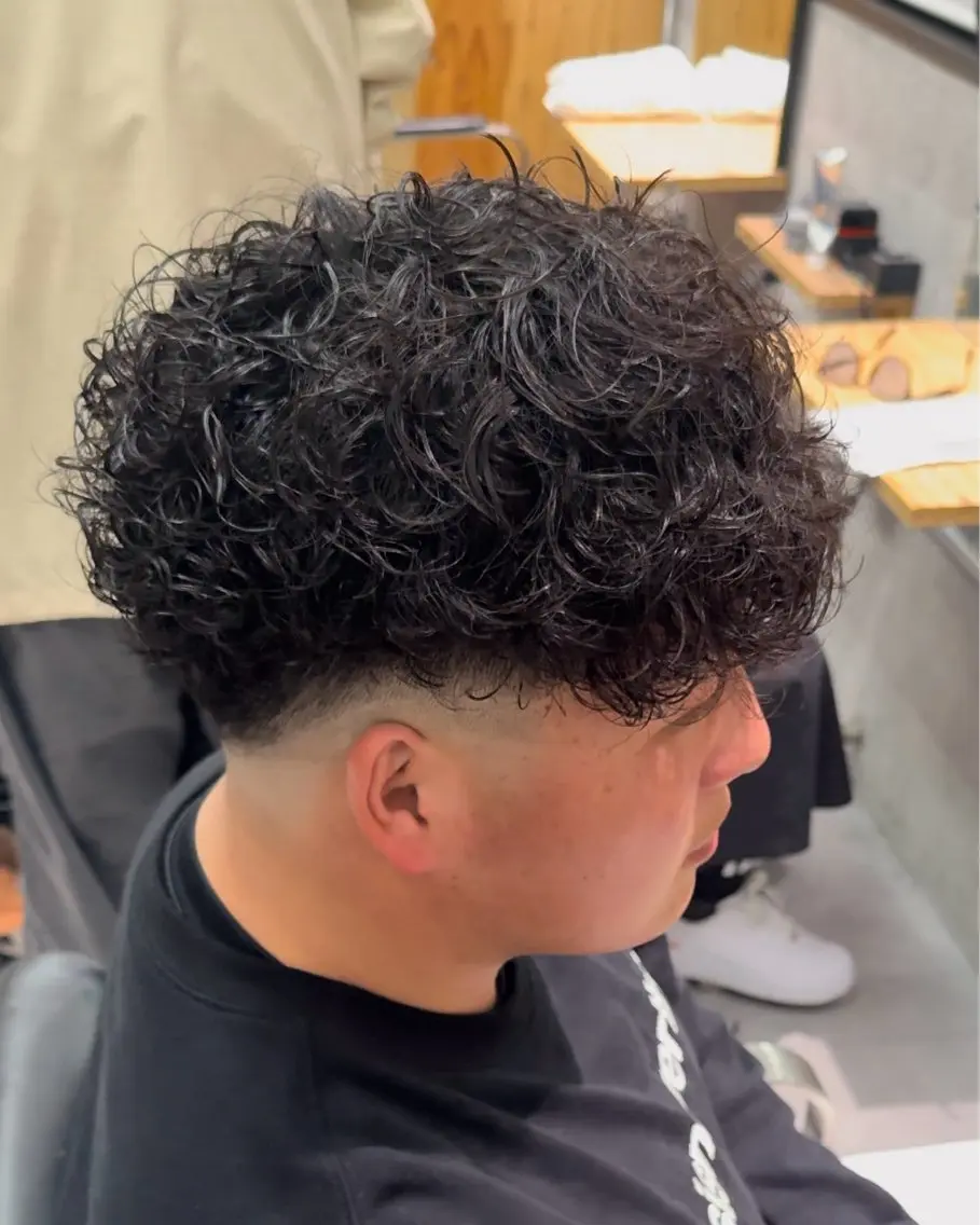 パーマ パーマ カンダ ケイタのヘアスタイル