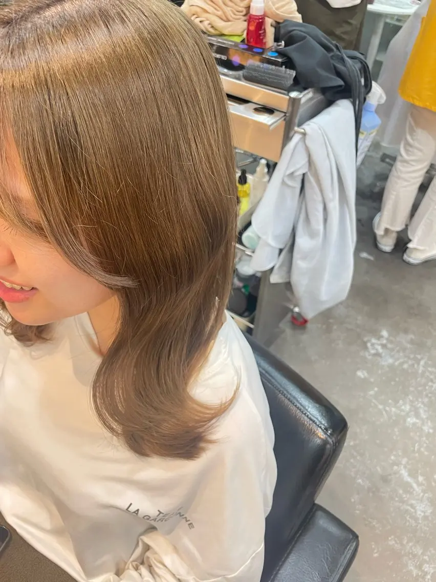 ミディアム カラー 神谷 幸明のヘアスタイル