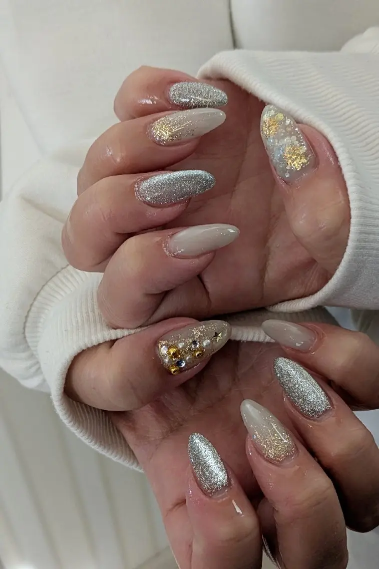 ネイル 冬ネイル クリスマス ハンドネイル m&pPrivate nailsalonのネイルデザイン