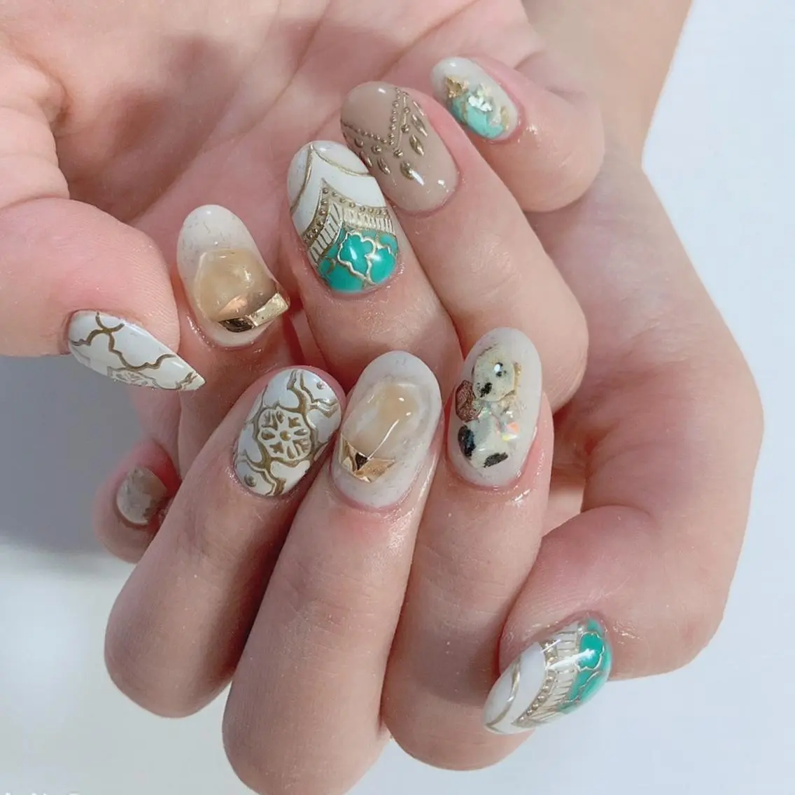 ネイル アートネイル ･:*+.✳︎˚✧₊ MAKI NAILのネイルデザイン