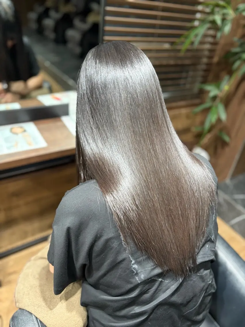 ロング ❤️‍🔥ベージュカ ラー❤️‍🔥まゆかのヘアスタイル