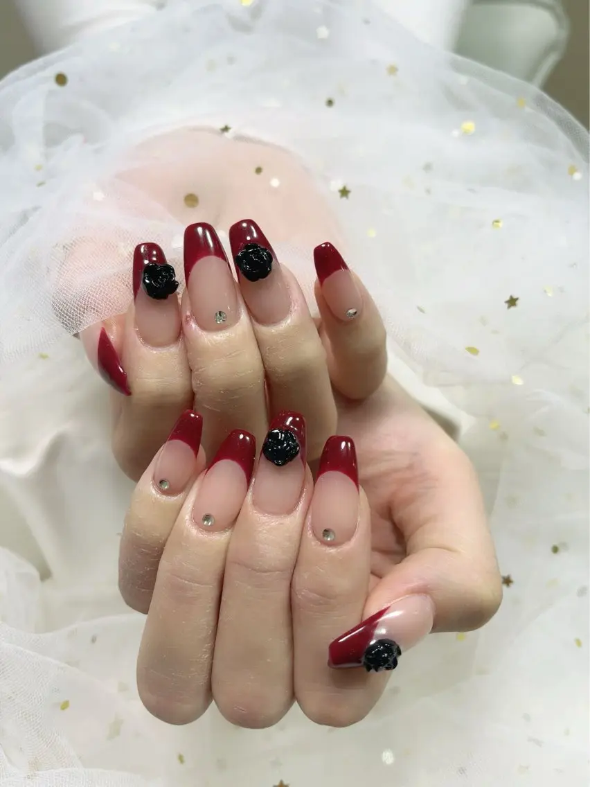 ネイル ジョリ kasumi🌹💅のネイルデザイン