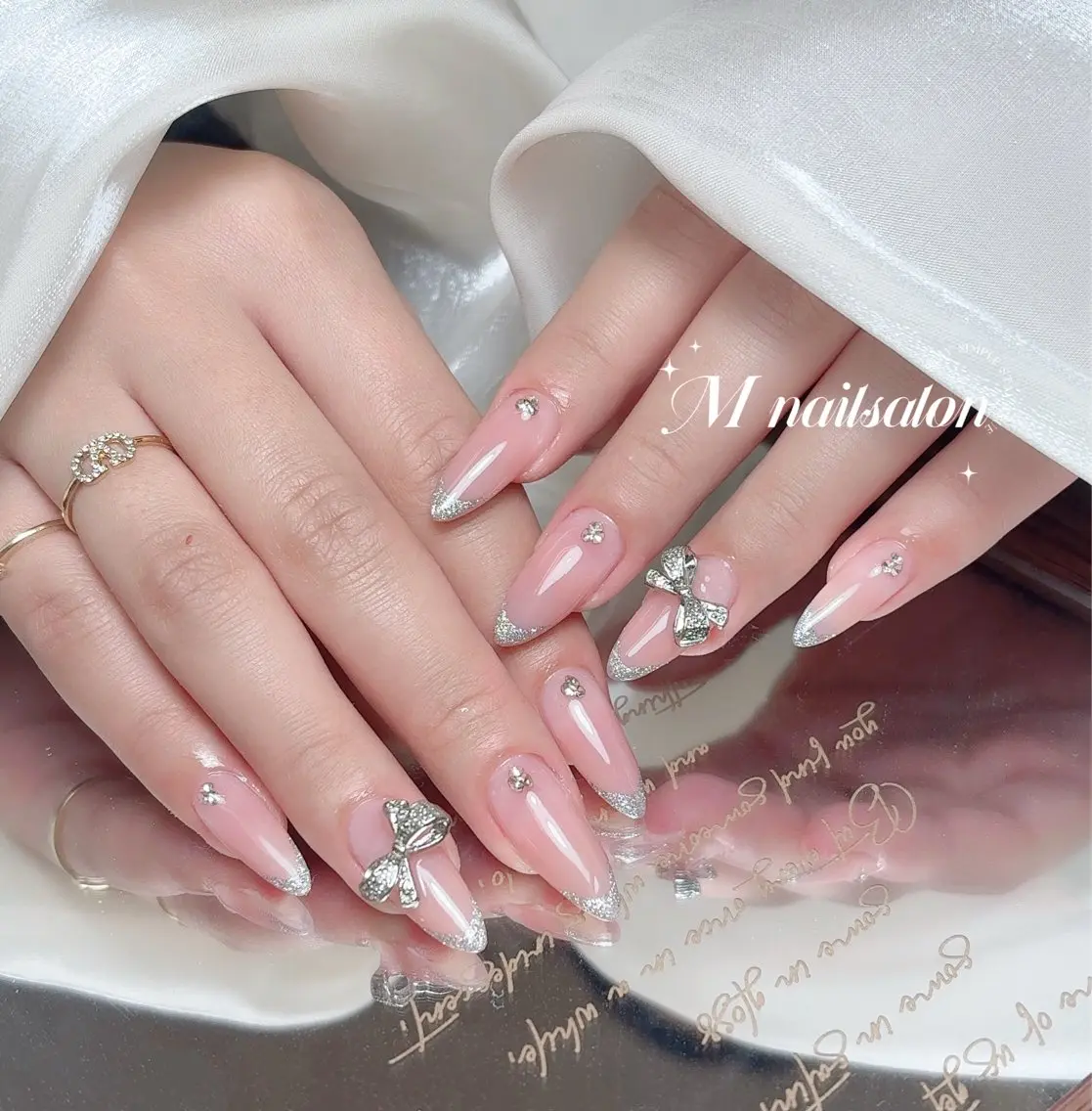 ネイル ハンドネイル M🌷nail 長さだし専門店のネイルデザイン