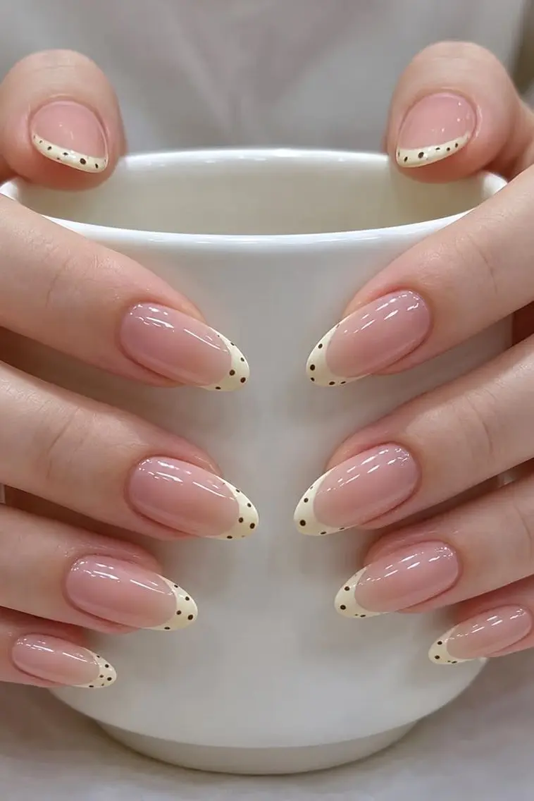 ネイル キラキラネイル 韓国ネイル ロングネイル ワンカラーネイル ワンホンネイル ハンドネイル Rina Nail.Blingのネイルデザイン