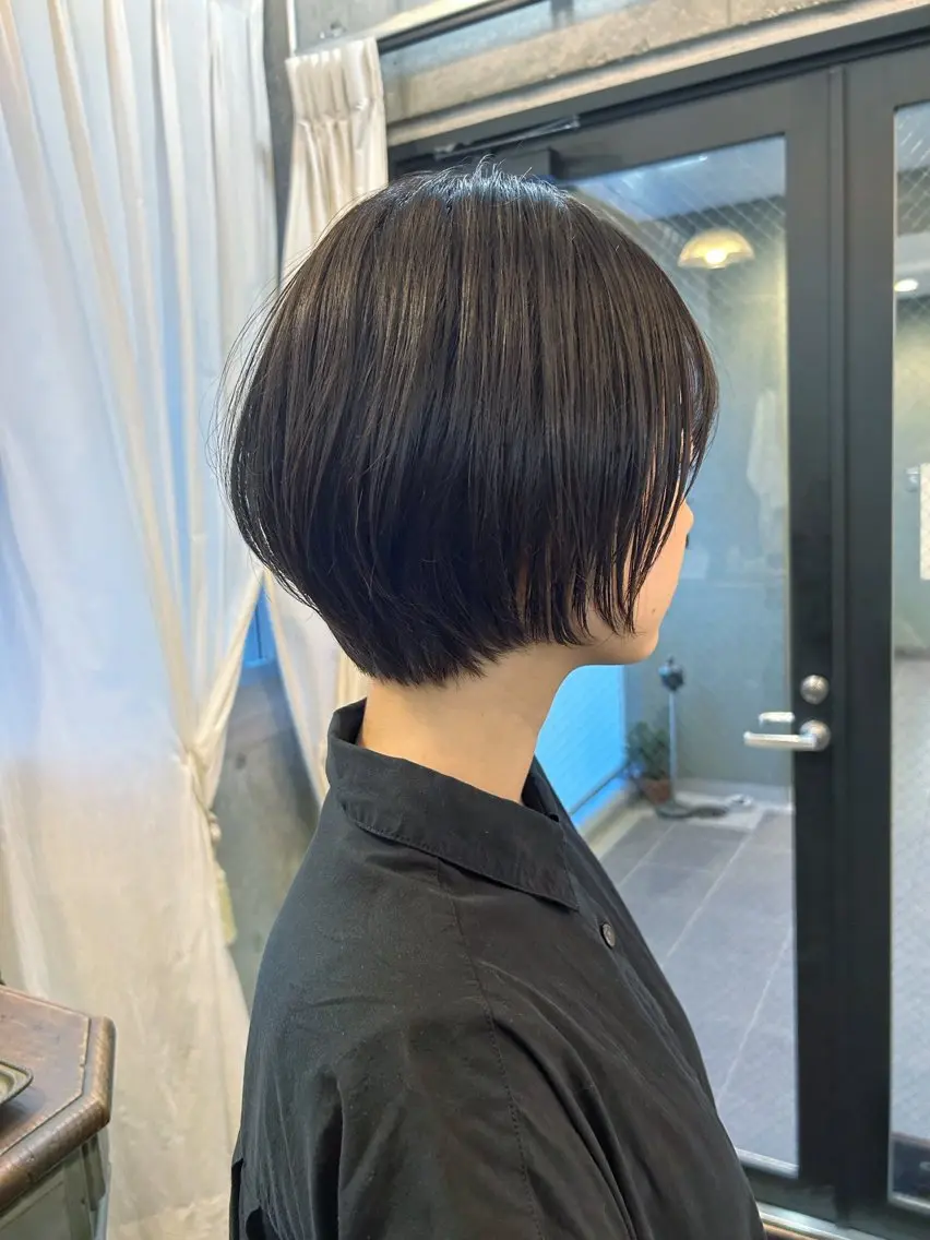 ショート カラー ショートボブ ブラウンカラー シルバー ボブ ショートヘア カット ヘアカラー トリートメント HIROKI ”博多 /ボブのヘアスタイル