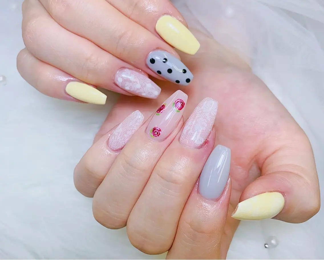 ネイル チークネイル 長さ出し フットネイル 韓国ネイル マグネットネイル ハンドネイル ハンドケア AN NAIL _HOAのネイルデザイン