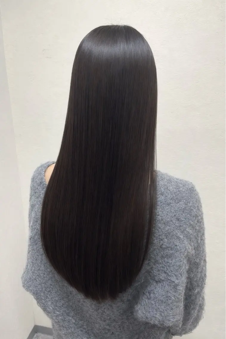 ロング ✨シルク縮毛矯正✨ RYUICHIのヘアスタイル